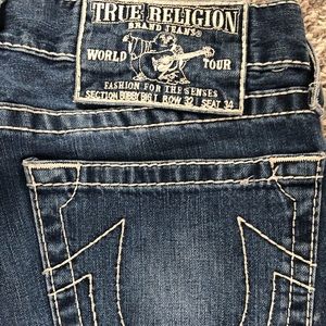 True Religion Bobby Big T size 32 34 premium
